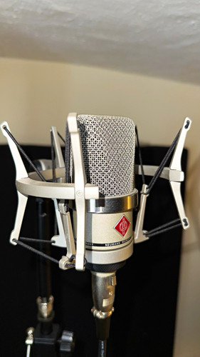 Neumann tlm 102 - neumann,