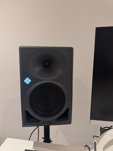 Neumann 150 1 bundle - neumann,